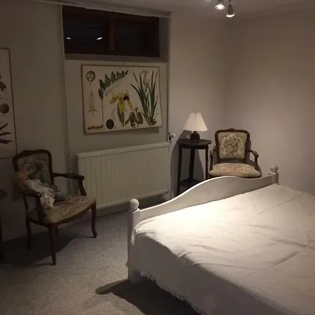 æbelø-guidens Bed & Breakfast